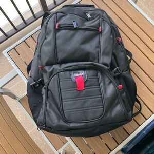 Black Yorepek Backpack